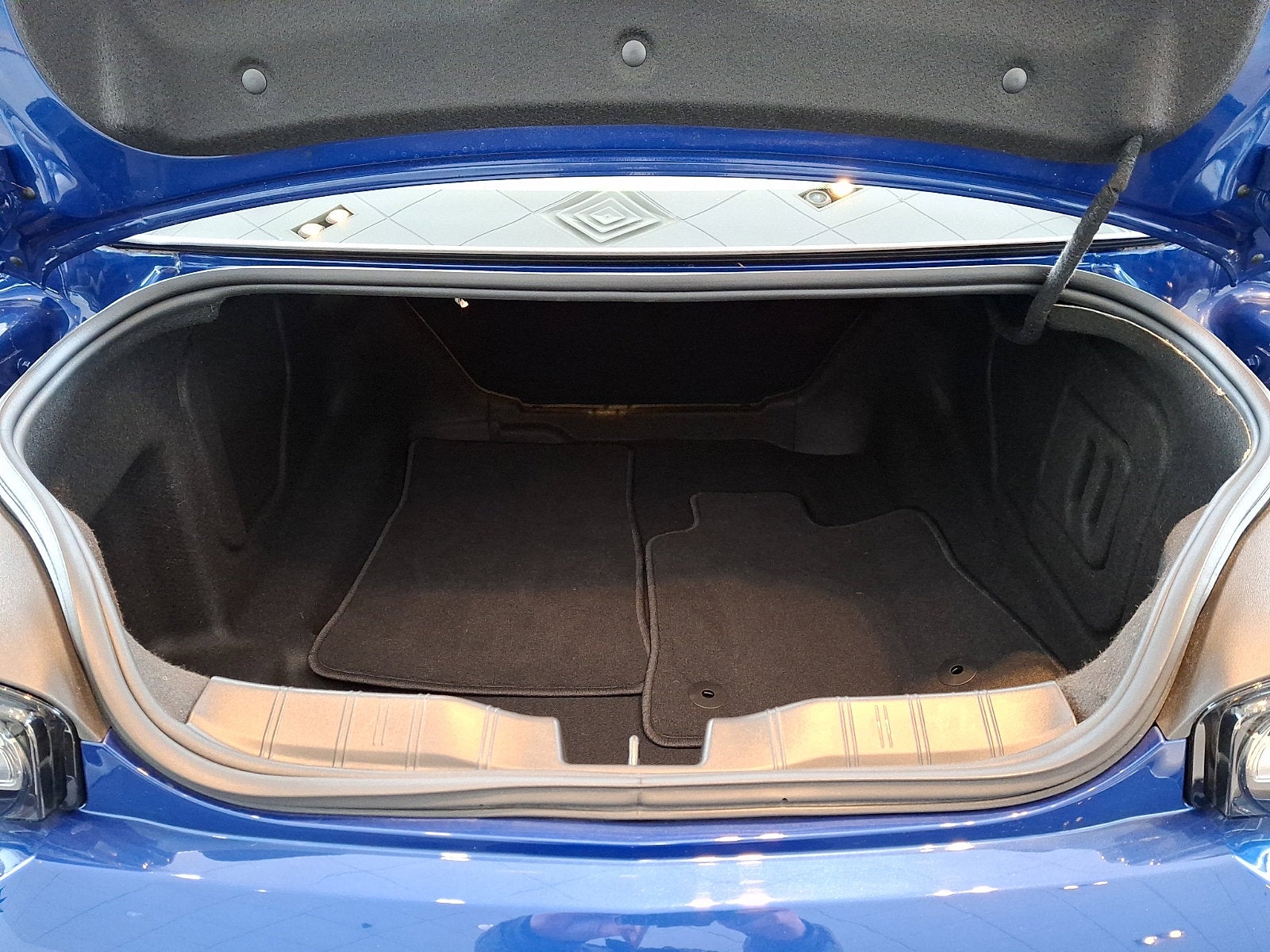 2020 Chevrolet Camaro 2LT