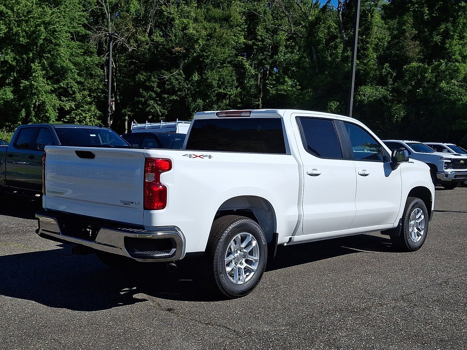 2026 Chevrolet Silverado 1500 LT (2FL)