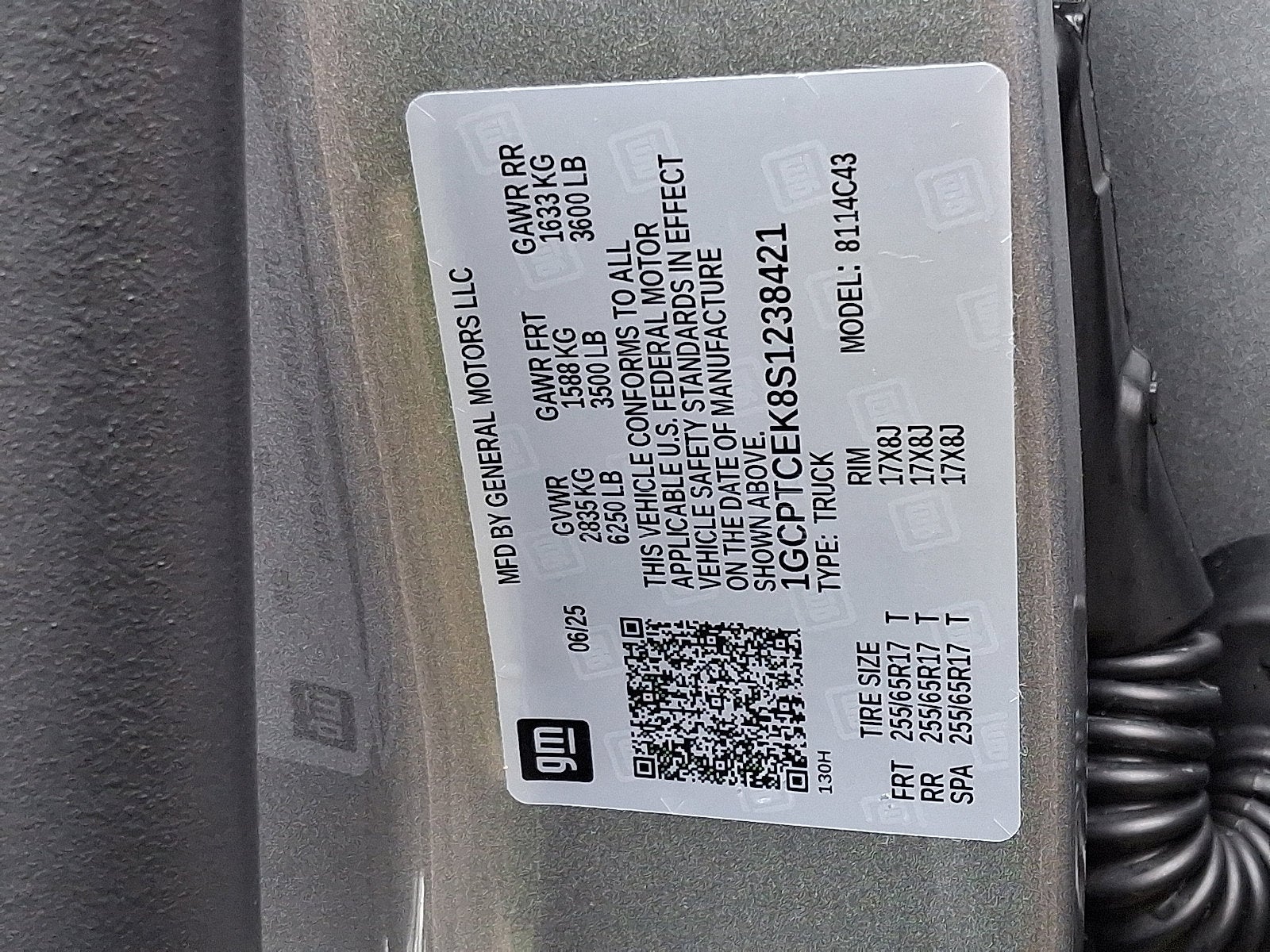 2025 Chevrolet Colorado WT/LT