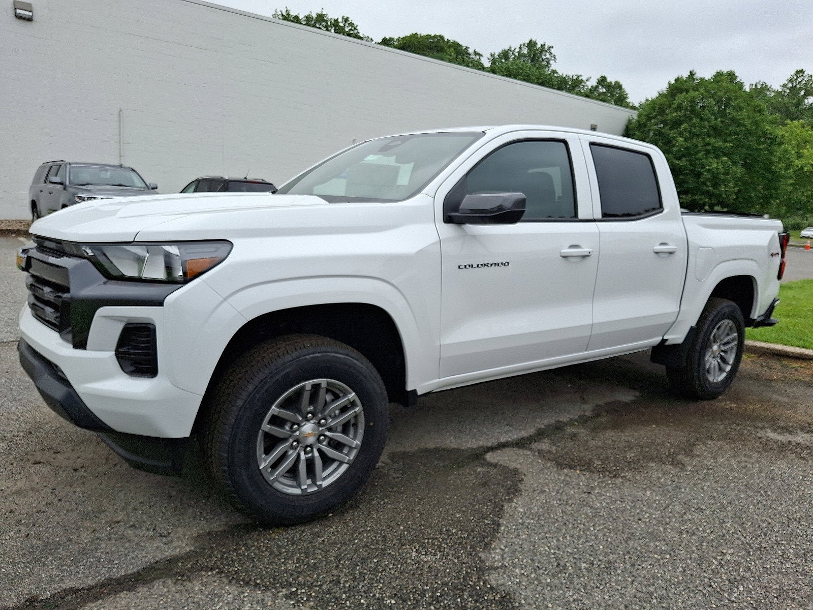 2025 Chevrolet Colorado WT/LT