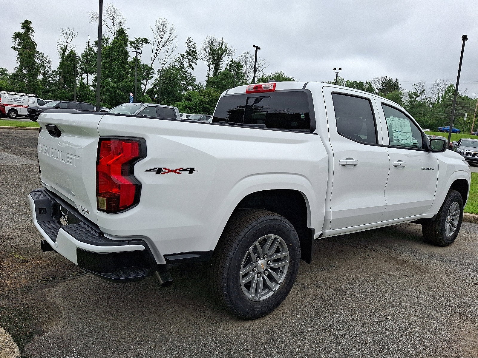 2025 Chevrolet Colorado WT/LT