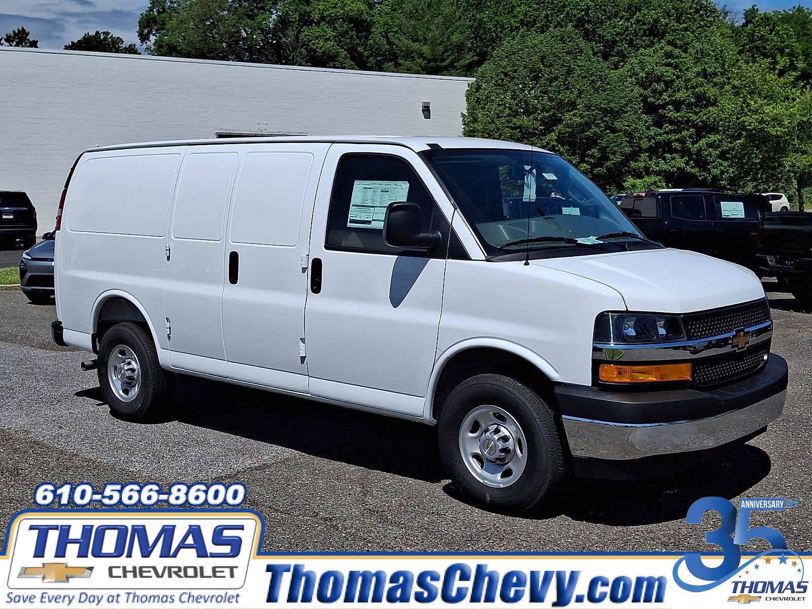 2026 Chevrolet Express Cargo WT