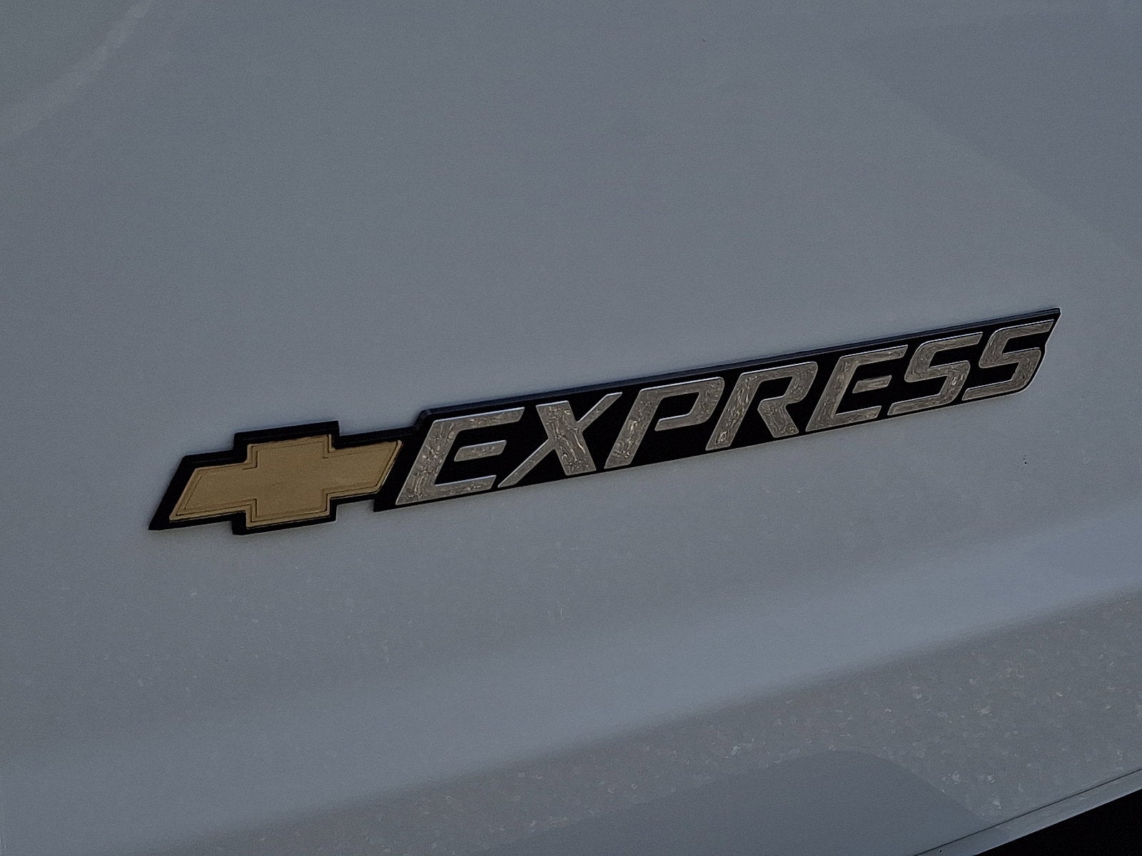 2026 Chevrolet Express Cargo WT