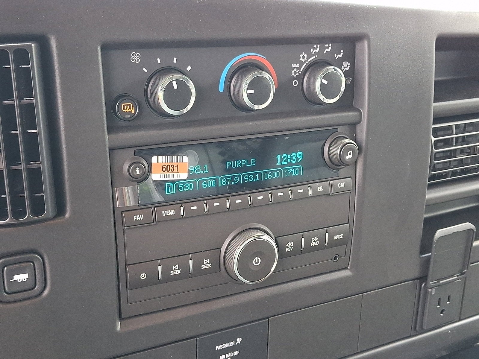 2026 Chevrolet Express Cargo WT