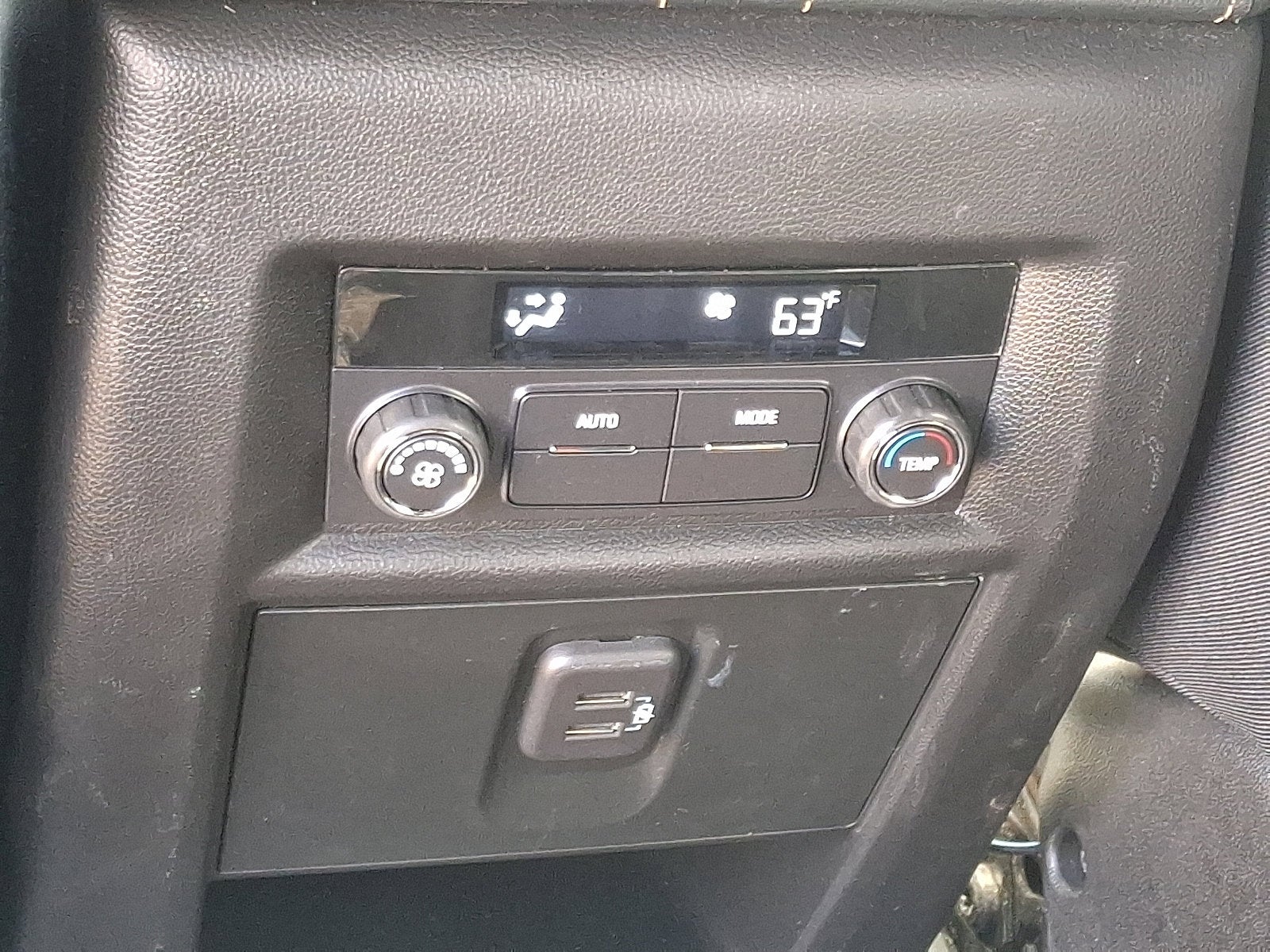 2024 Chevrolet Traverse Limited LT Leather