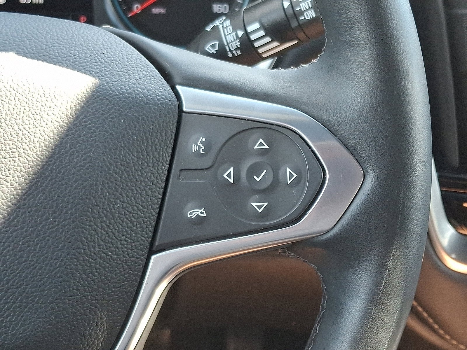 2024 Chevrolet Traverse Limited LT Leather