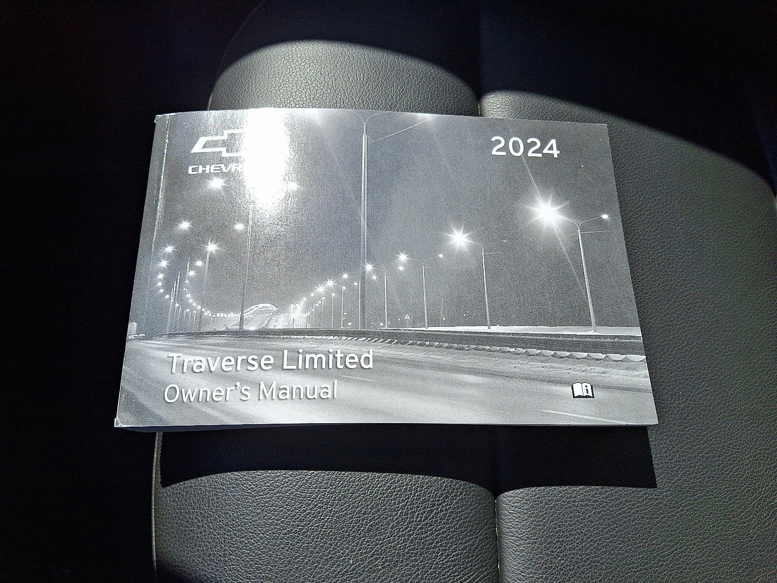 2024 Chevrolet Traverse Limited LT Leather