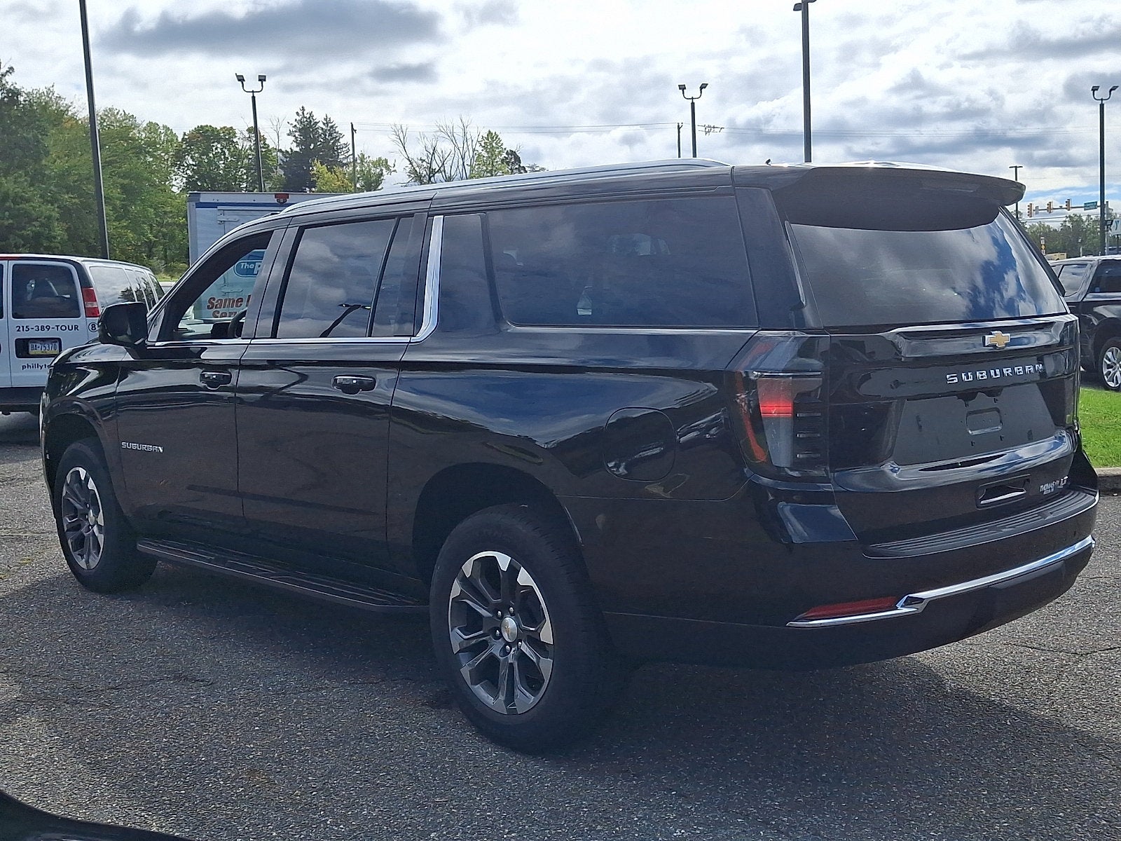 2027 Chevrolet Suburban LT