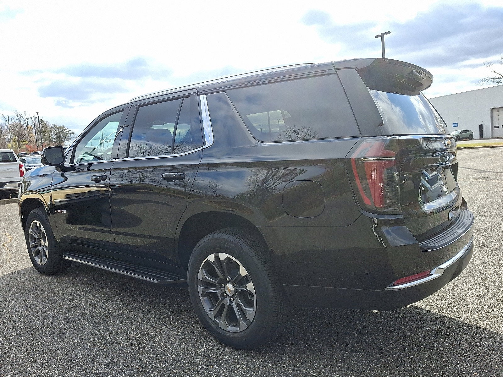 2026 Chevrolet Tahoe LS