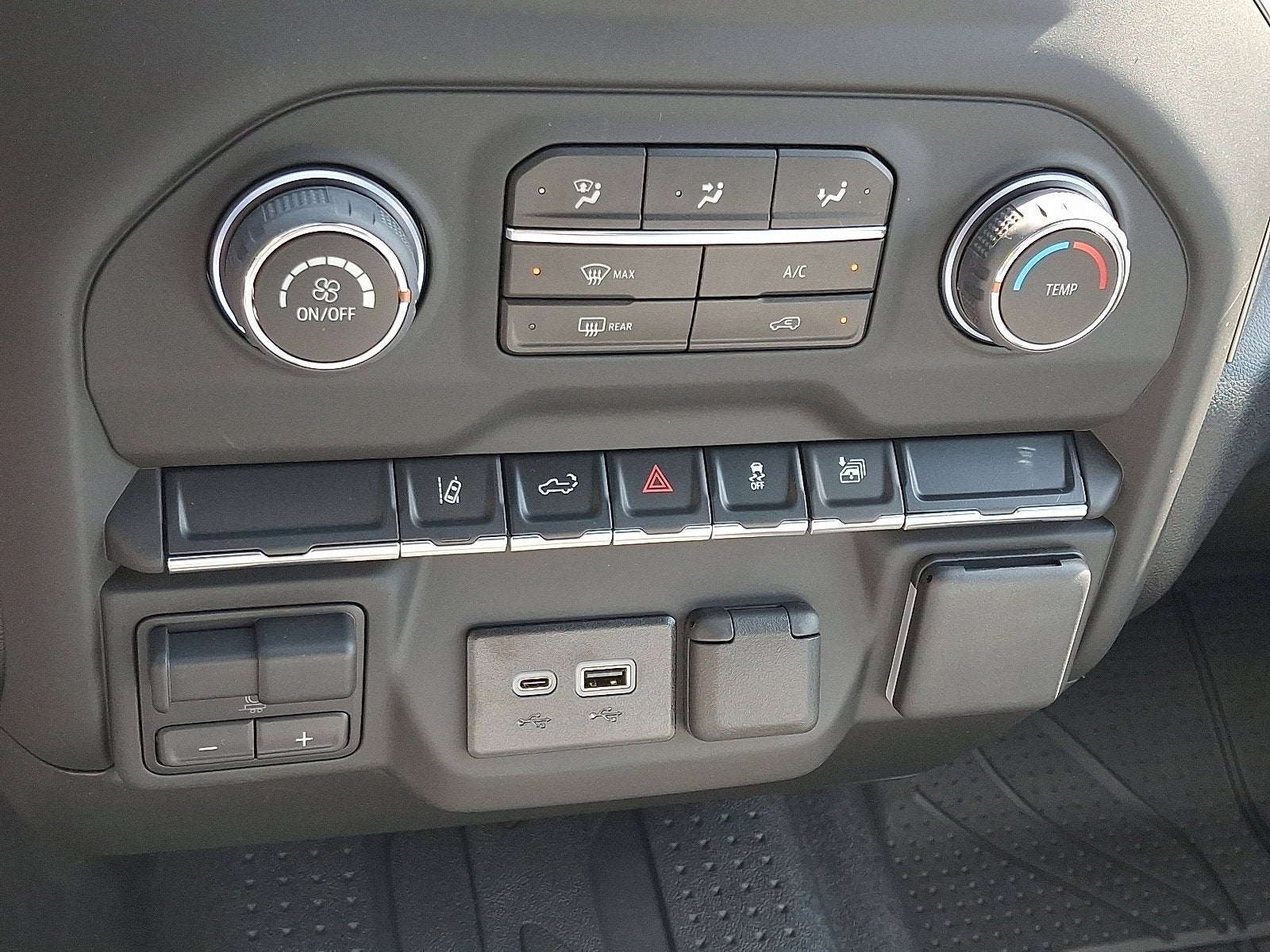 2025 Chevrolet Silverado 2500 HD Custom