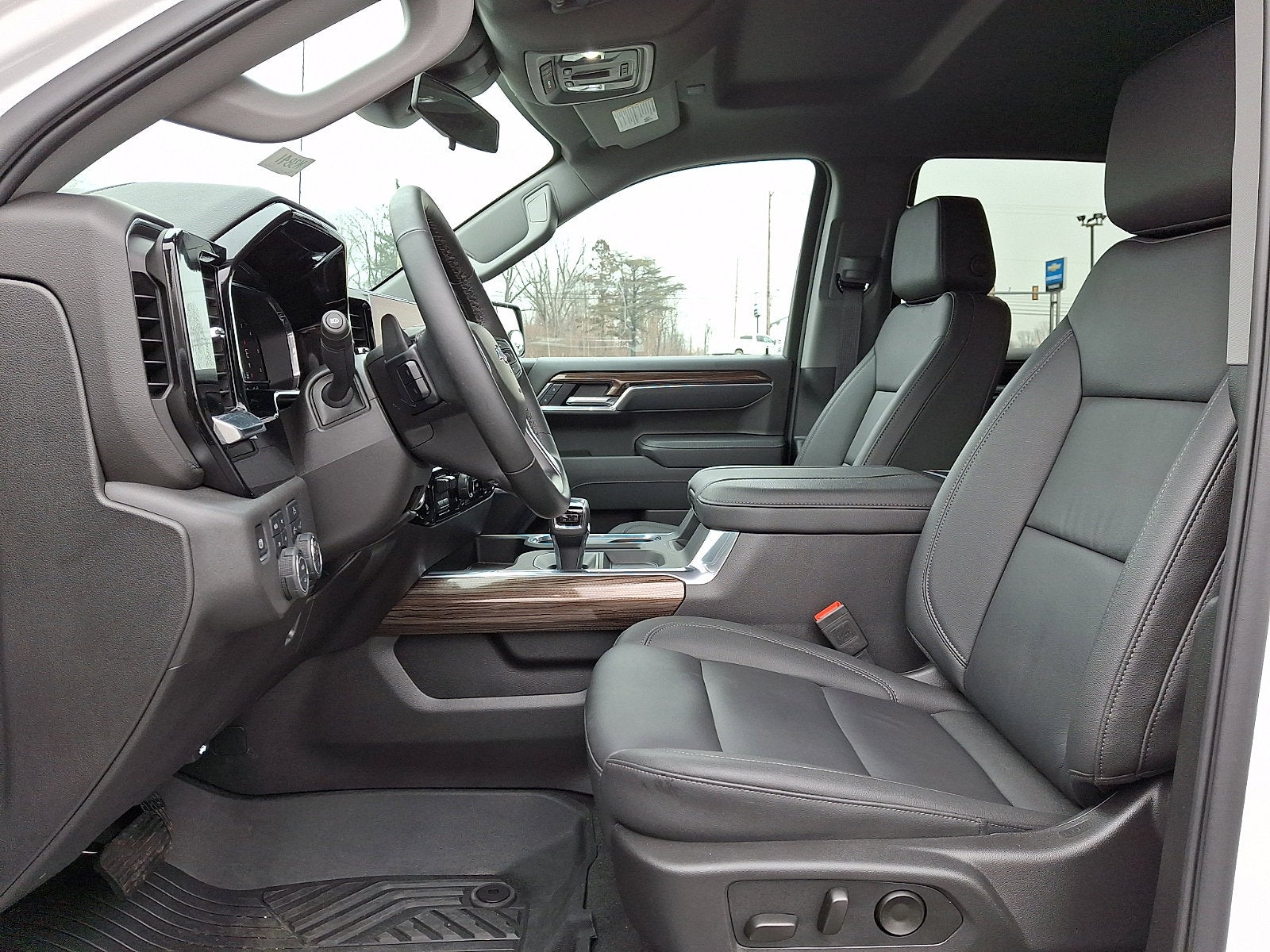 2025 Chevrolet Silverado 1500 LT Trail Boss