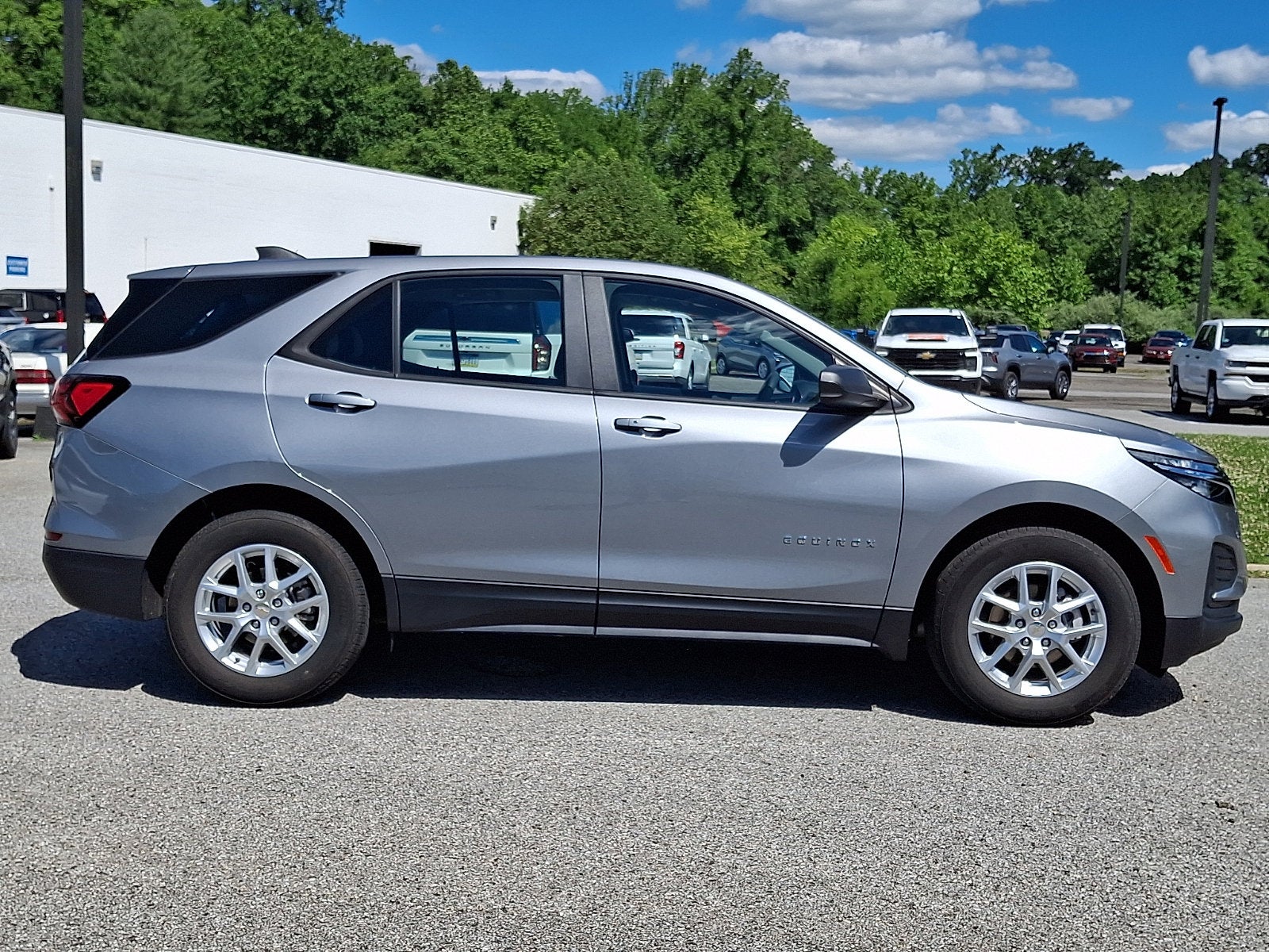 2024 Chevrolet Equinox LS