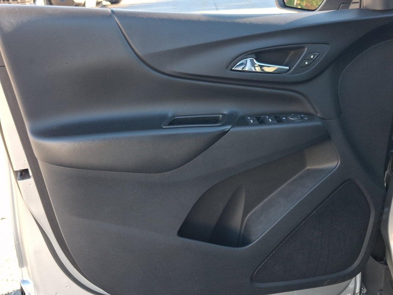 2021 Chevrolet Equinox LT - Photo 13