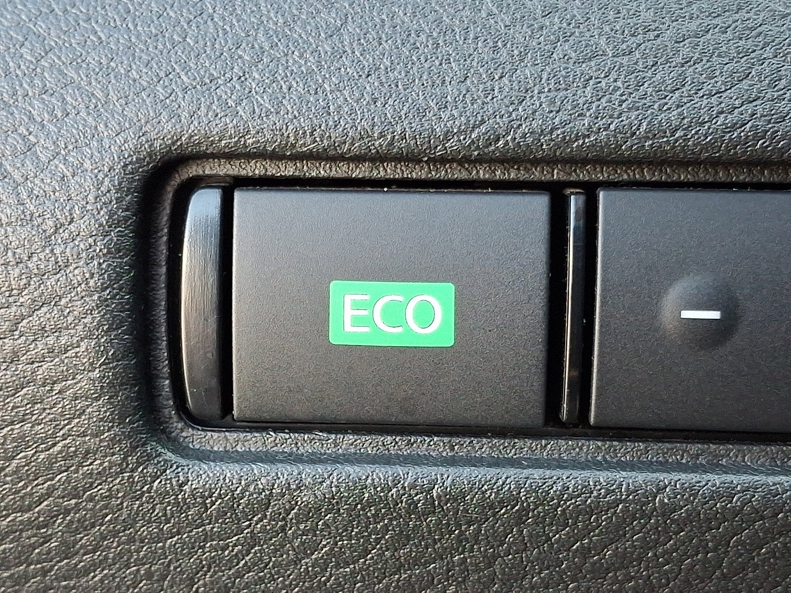 2020 Nissan Sentra SV Xtronic CVT