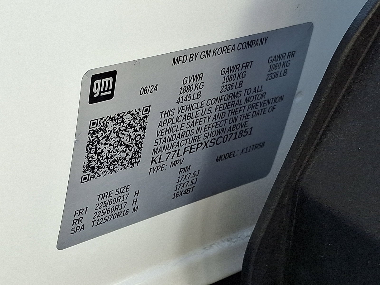 2025 Chevrolet Trax LS
