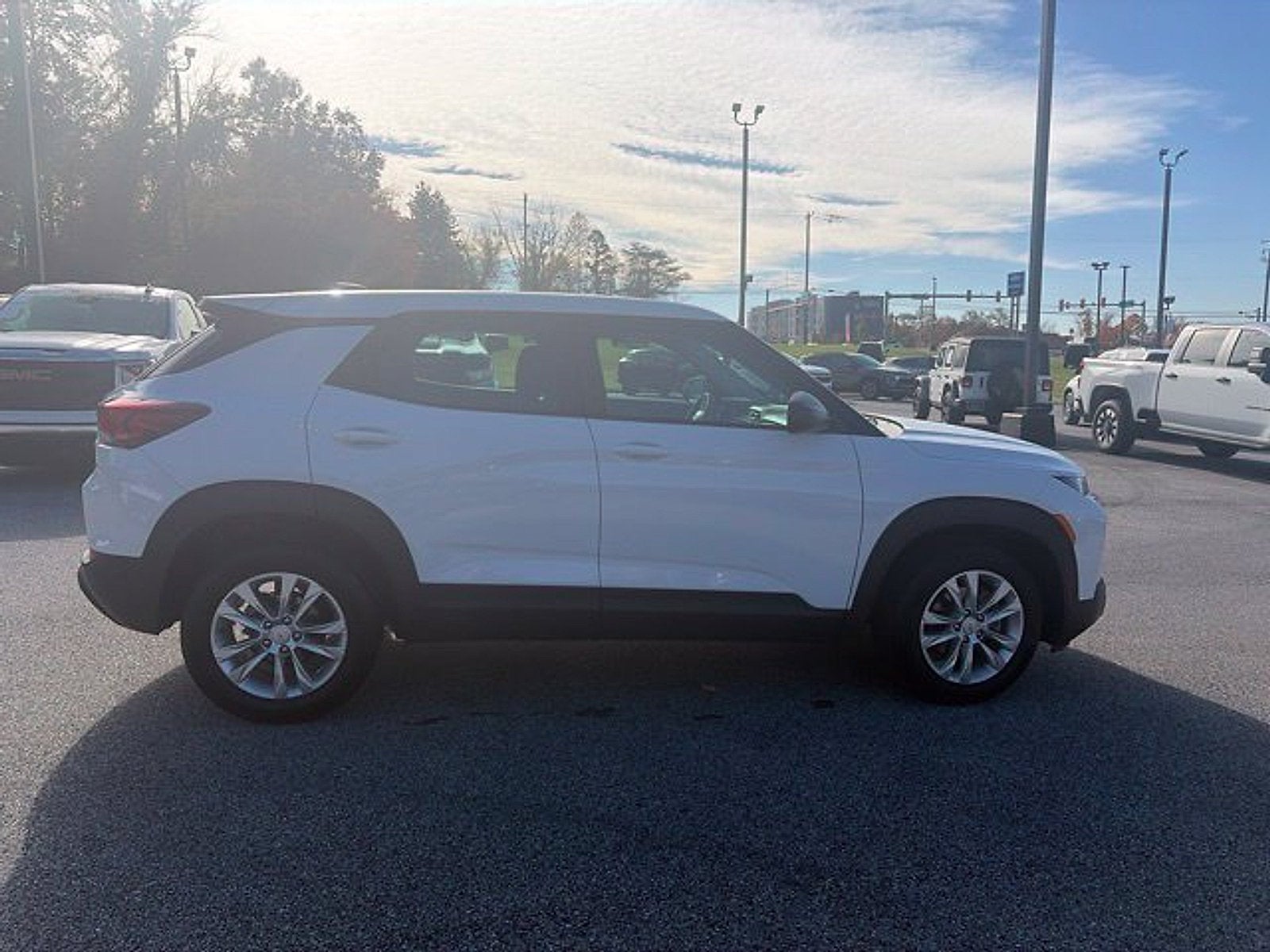 2023 Chevrolet Trailblazer LS